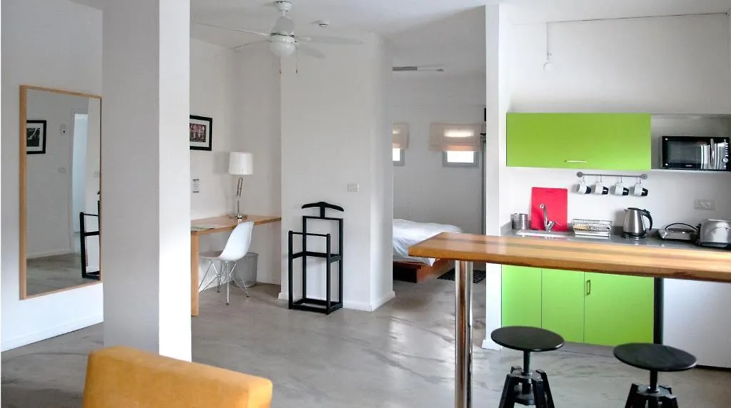 **** Aparthotel G38 Rental Apartment Building Haifa Israel